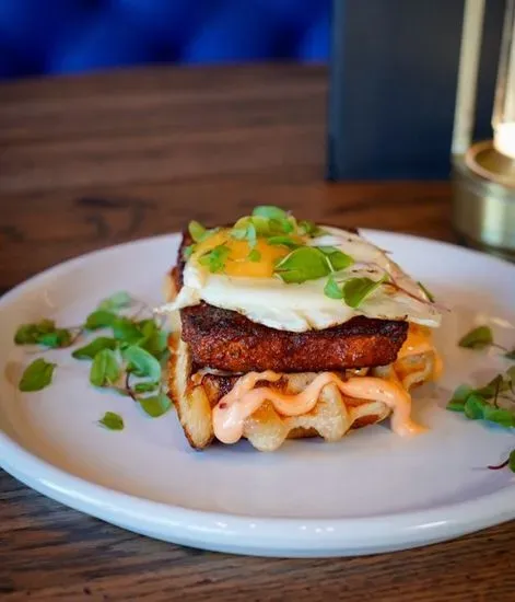 Halloumi & Egg Waffle