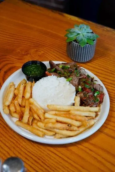 Peruvian Lomo Saltado Steak Plate