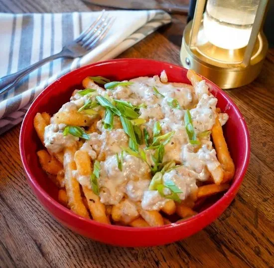 Sausage Gravy Poutine