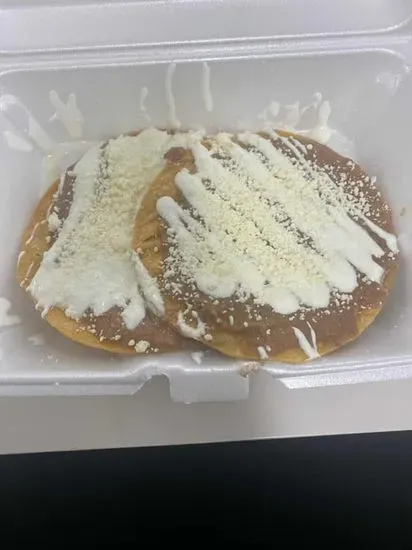 Tostadas de Frijol Queso y Crema (2x)