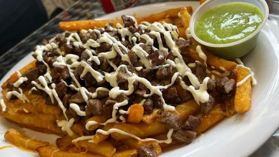 Steak  cheese fries 