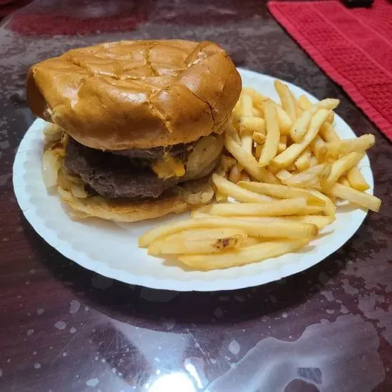 Big Baby Cheeseburger - 1/2lbs