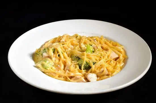 Chicken Broccoli Alfredo