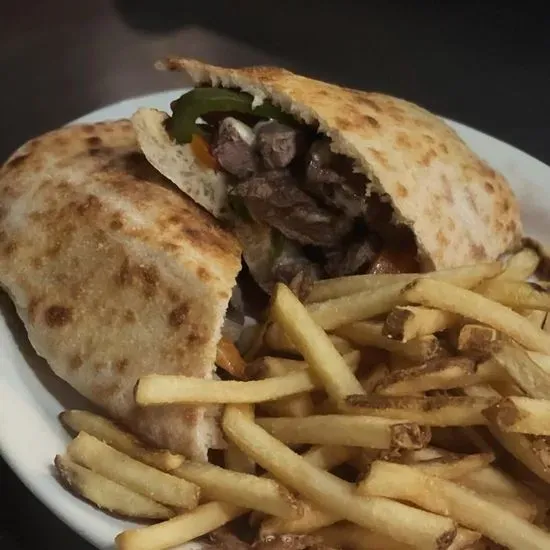 Neapolitan Steak Sandwich