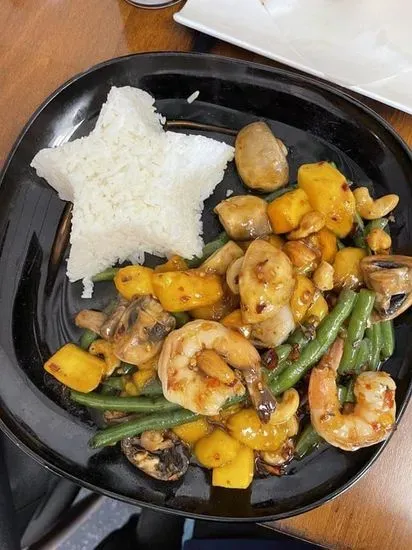 Hot Mango Shrimp Lunch