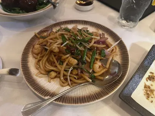 Seafood Fried Udon/Noodles 海鲜炒面