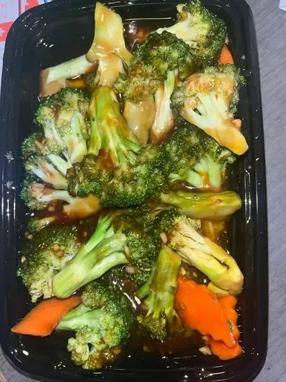 Broccoli with Garlic Sauce