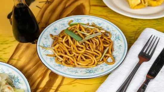 L10. Roast Pork or Chicken Lo Mein