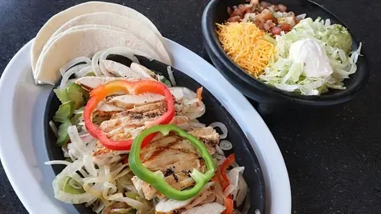 Mesquite-Grilled Chicken Fajita*