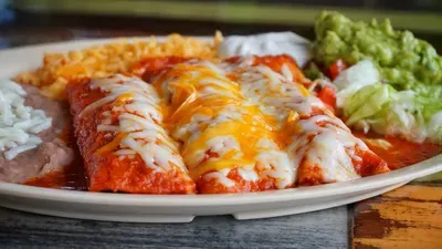 ENCHILADA DINNER CHORIZO