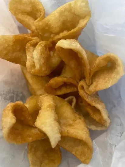 Crab Cheese Wontons (8)