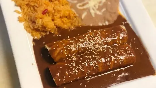 Chicken Enchilada De Mole