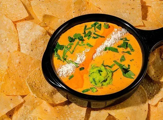 Queso & Chips