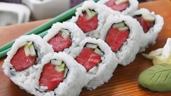 Tuna Cucumber Roll