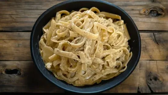 Half order Fettuccini Alfredo