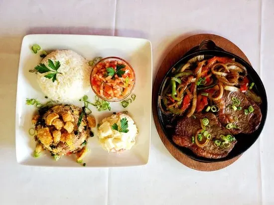 Sizzling Top Sirloin Steak w/ Onions and Pepper/Picanha Na Chapa C/ Pimentão e Cebola 12 oz