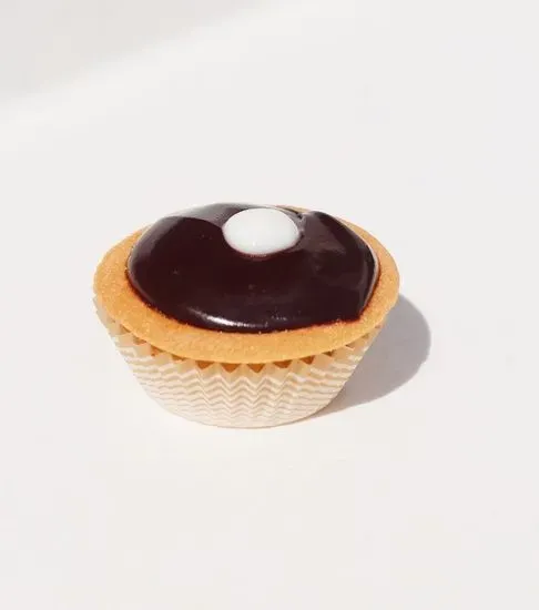 Chocolate Tart Petit Four
