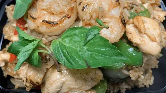 Fried Rice Basil Shrimp & Chicken