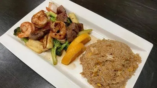 Sirloin Steak & Shrimp Hibachi