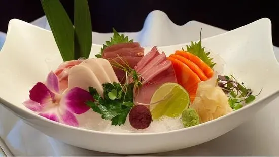 Feng Sashimi Dinner