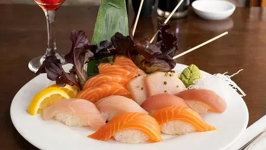 Sushi & Sashimi Combo