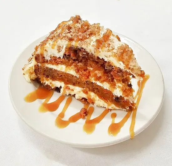 HOMEMADE CARROT CAKE