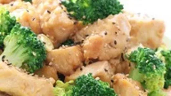 C12. Chicken with Broccoli 芥蓝鸡