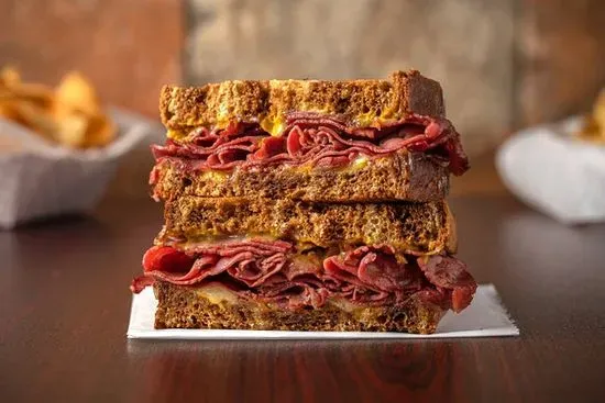 Hot Pastrami Sandwich