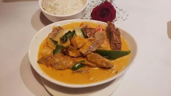 Roasted Duck Curry