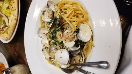 Linguine Vongole