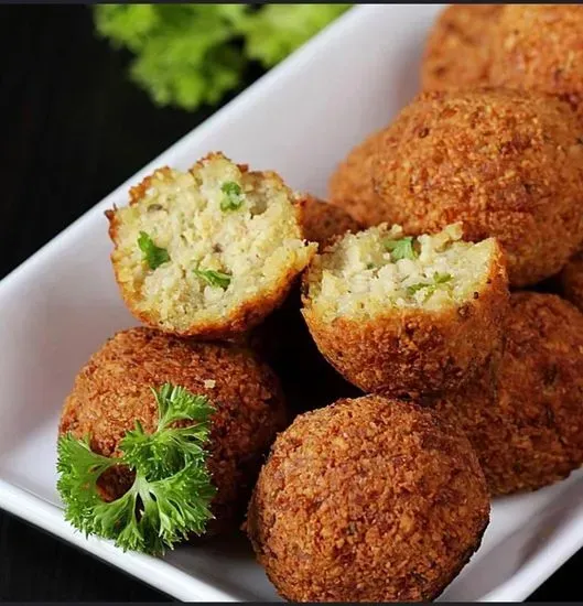 Falafel (4 Pieces)