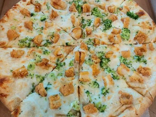 Chicken Alfredo Pizza