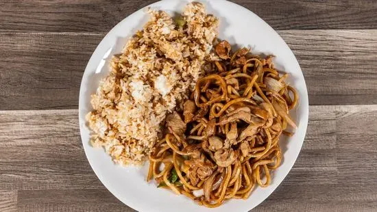 15. Chicken Lo Mein Lunch Special