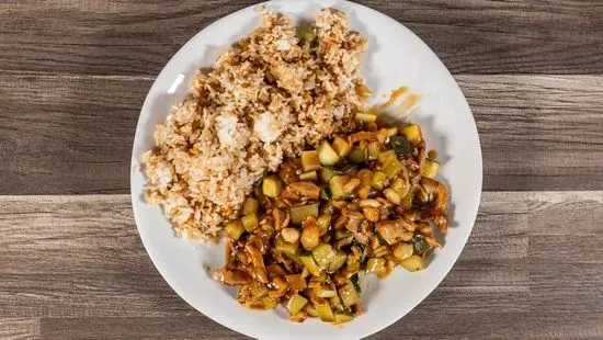 9. Kung Pao Chicken Lunch Special