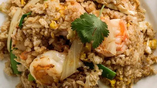 25. Khao Pad Kaprao