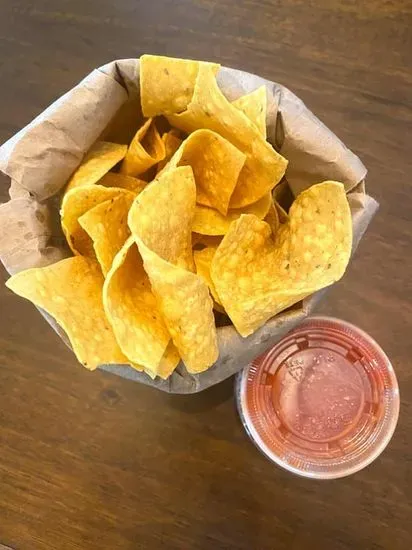 Chips y salsa