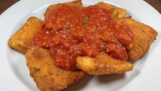 Toasted Ravioli w/ Meat Sauce