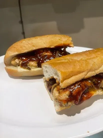 BBQ CHICKEN SANDWICH