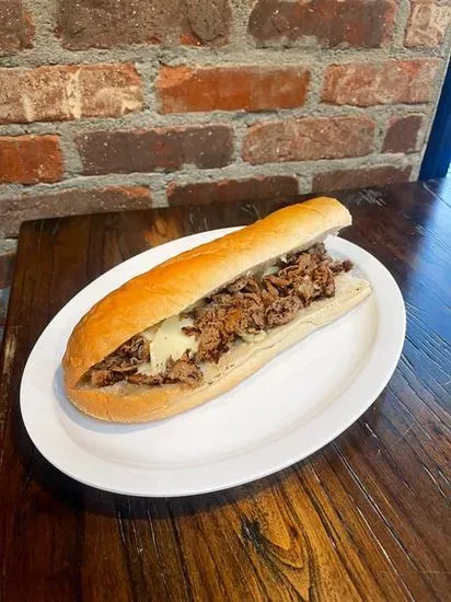 STEAK & CHEESE SANDWICH