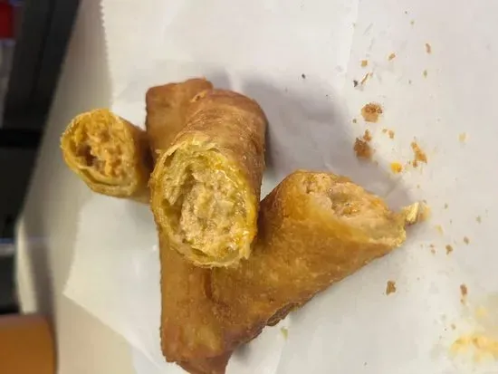 Buffalo Chicken Eggrolls