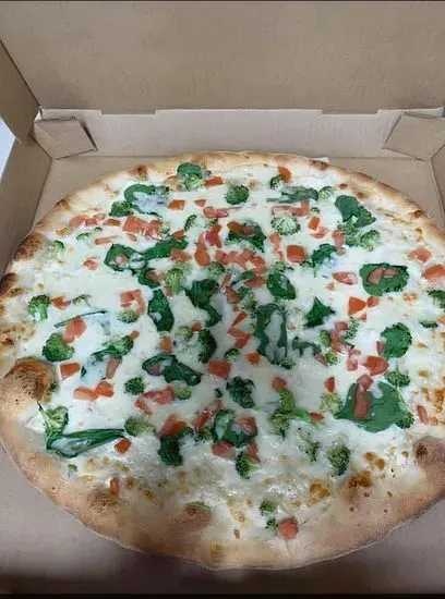 White Veggie Pizza