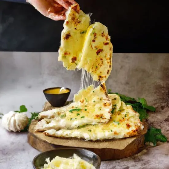 Cheese naan 