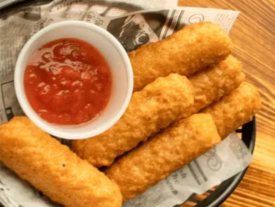 Mozzarella Sticks (6)