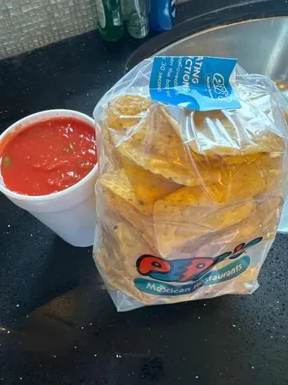 Salsa & Chips (16oz)