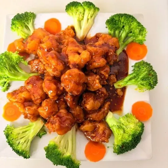 Orange Chicken* 陈皮鸡