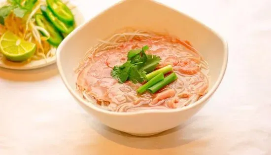 V1. 越南牛 Vietnamese Pho W/ Beef OL