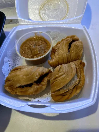 Curry puffs (3pc)