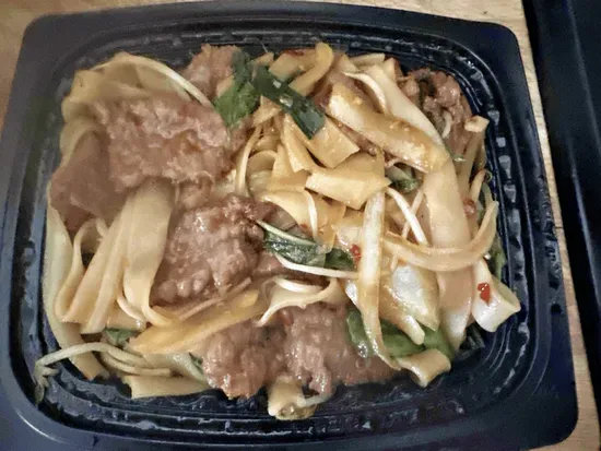 Beef Drunken Noodle 