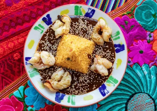 Camarones en Mole Poblano