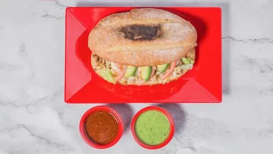 Pollo / Chicken Torta